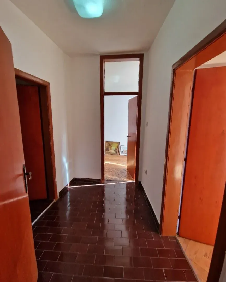 Sale, two bedroom apartment, 78m², Stari Grad Kotor, Kotor