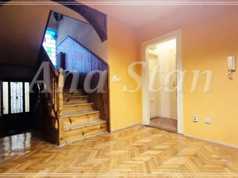 Rent, house, 147m², Autokomanda, Voždovac Sve Podlokacije - image 12
