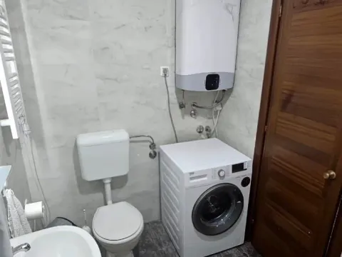 Sale, two bedroom apartment, 67m², Stari Aerodrom, Podgorica - image 6