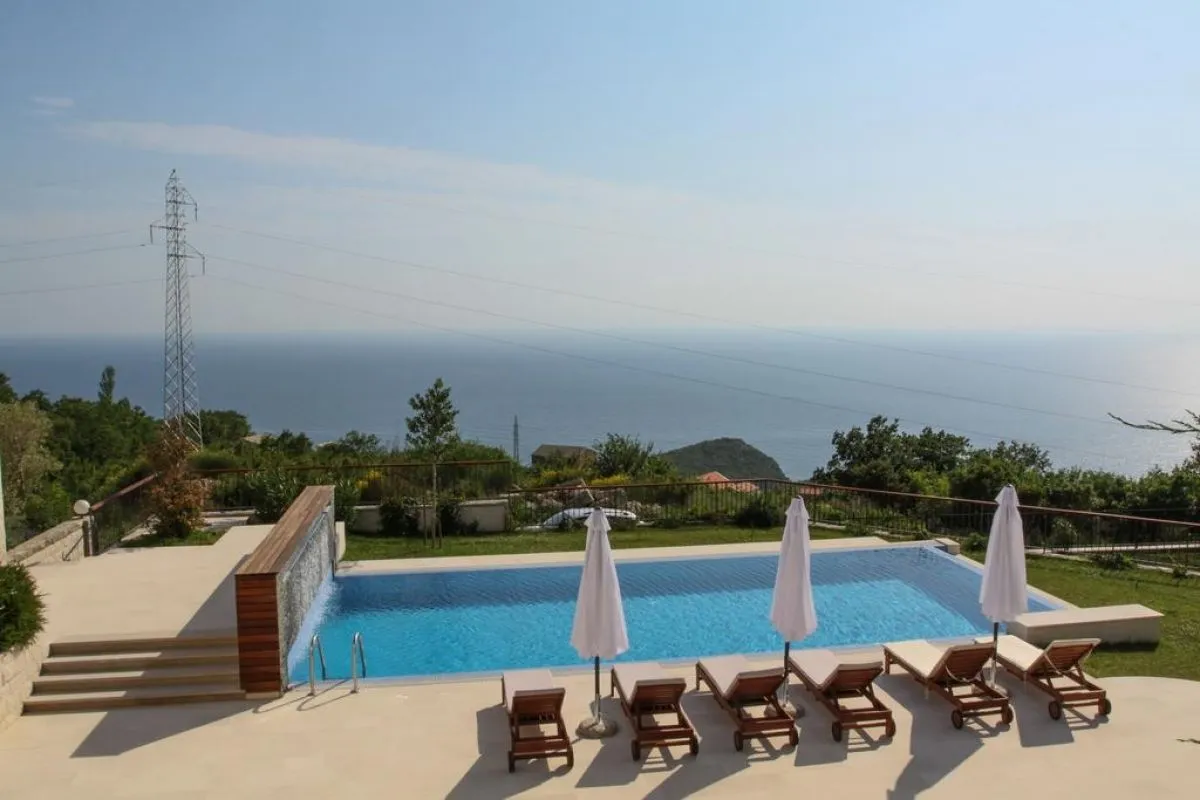 Sale, house, 600m², Blizikuće, Budva