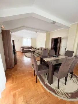 Rent, four bedroom apartment, 150m², Stari Aerodrom, Podgorica - image 2