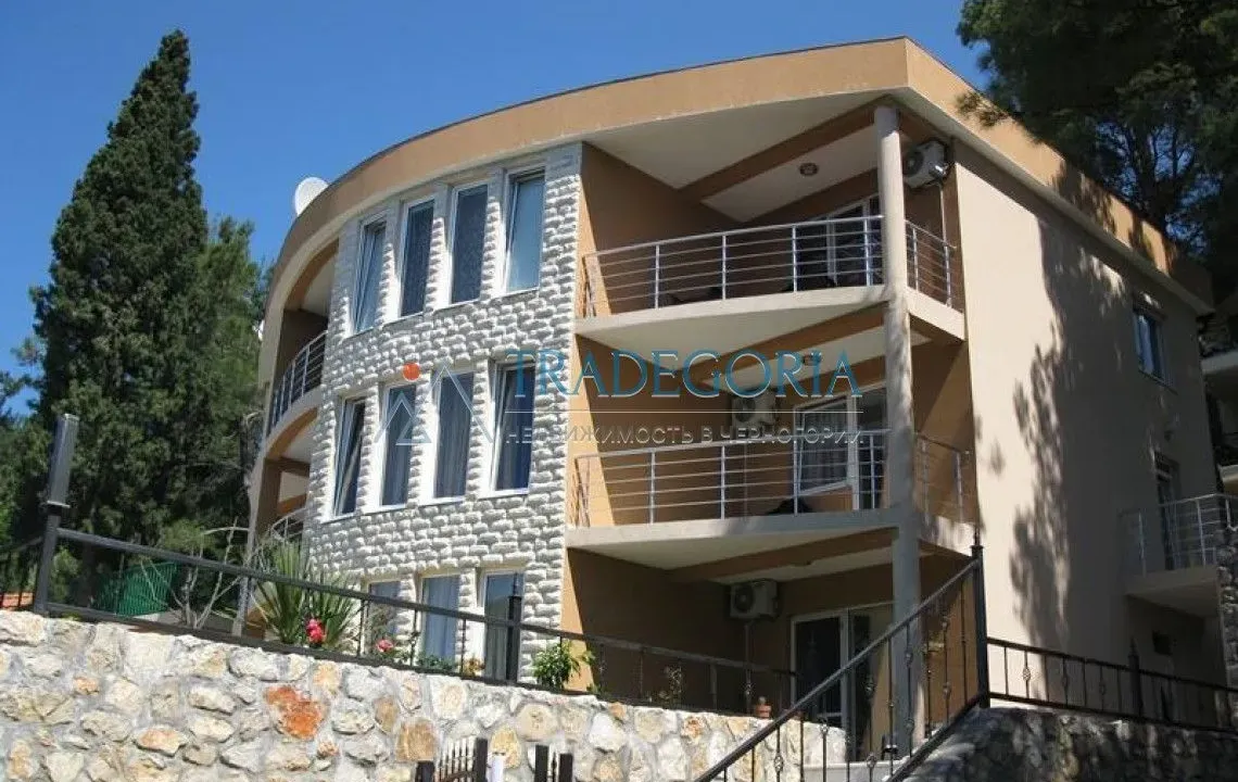 Sale, house, 420m², Bar, Crna Gora