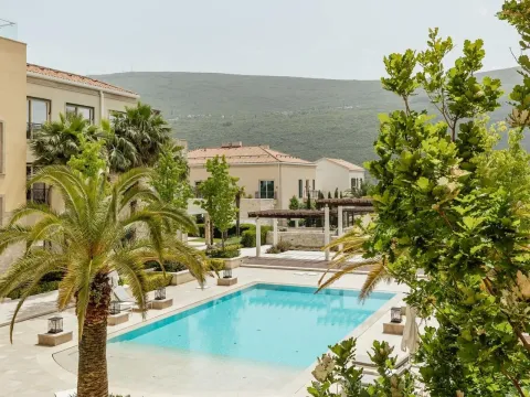 Prodaja, dvosoban stan, 171m², Portonovi, Herceg Novi - image 3