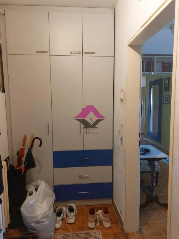Prodaja, trosoban stan, 82m², Novi Beograd Blok 71, Novi Beograd Sve Podlokacije