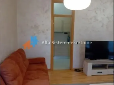 Izdavanje, trosoban stan, 98m², Savski Venac, Beograd - image 5