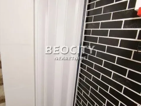 Prodaja, dvosoban stan, 22m², Centar, Novi Sad - image 6