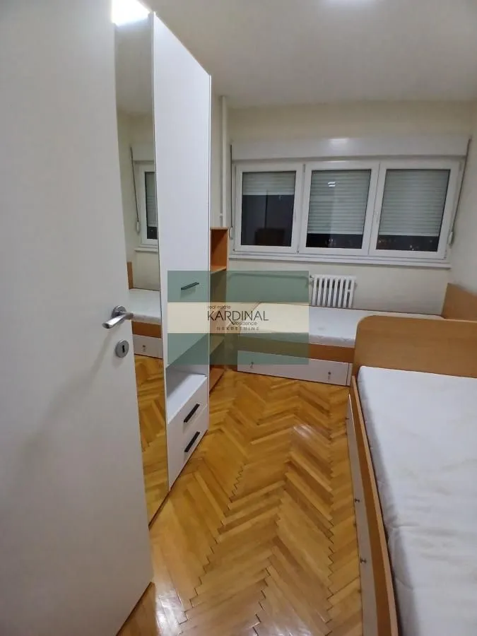 Rent, two bedroom apartment, 75m², Erdoglija, Kragujevac
