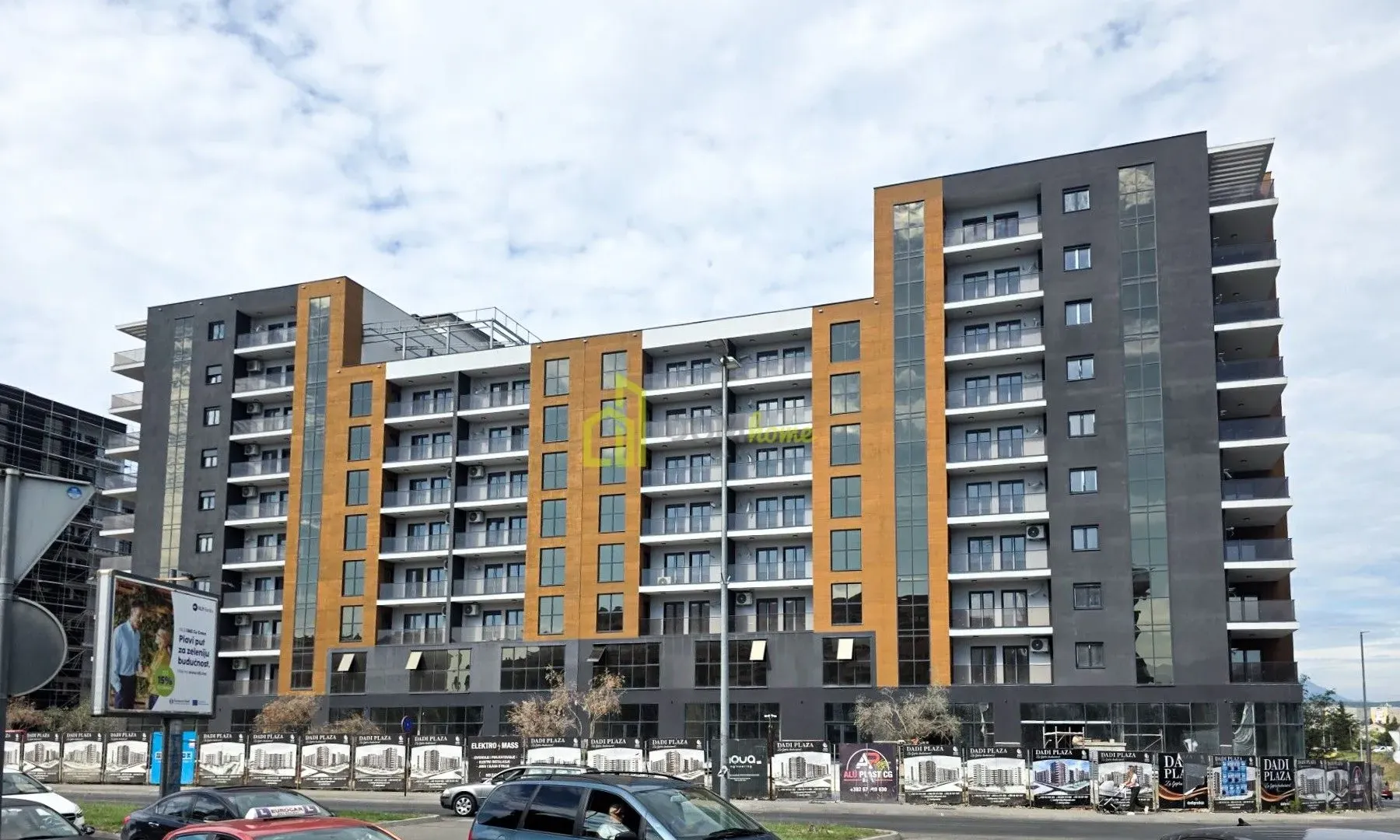 Izdavanje, poslovni prostor, 500m², Stari Aerodrom, Podgorica