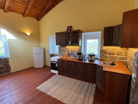 Prodaja, kuća, 210m², Rijeka Crnojevića, Cetinje - image 5