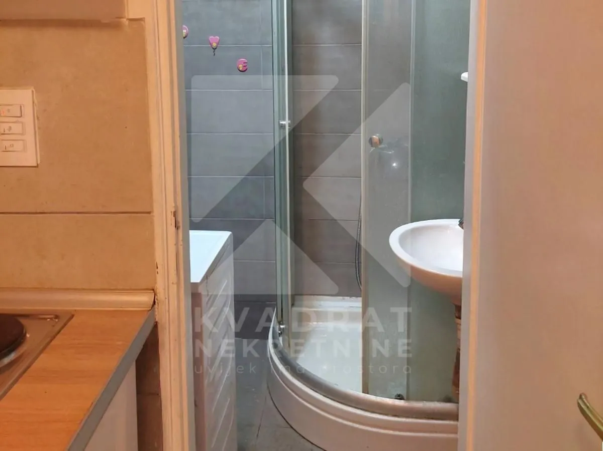 Rent, studio apartment, 30m², Centar, Podgorica