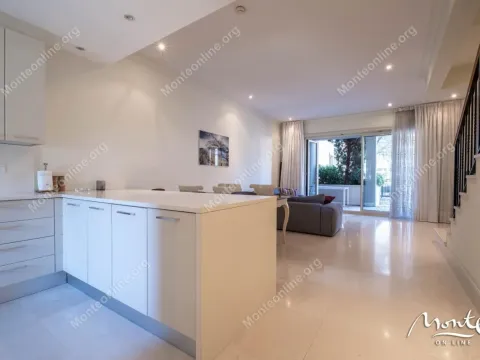 Sale, two bedroom apartment, 115m², Porto Montenegro, Tivat - image 8