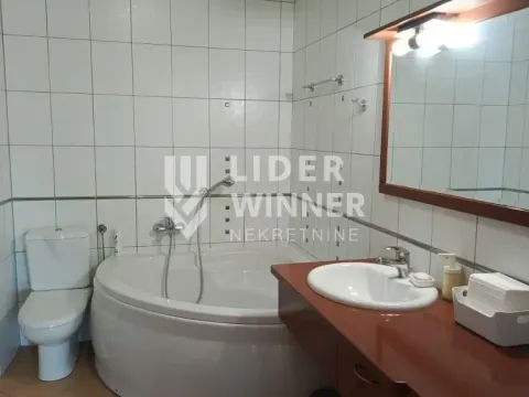 Izdavanje, kuća, 459m², Savski Venac, Beograd - image 6