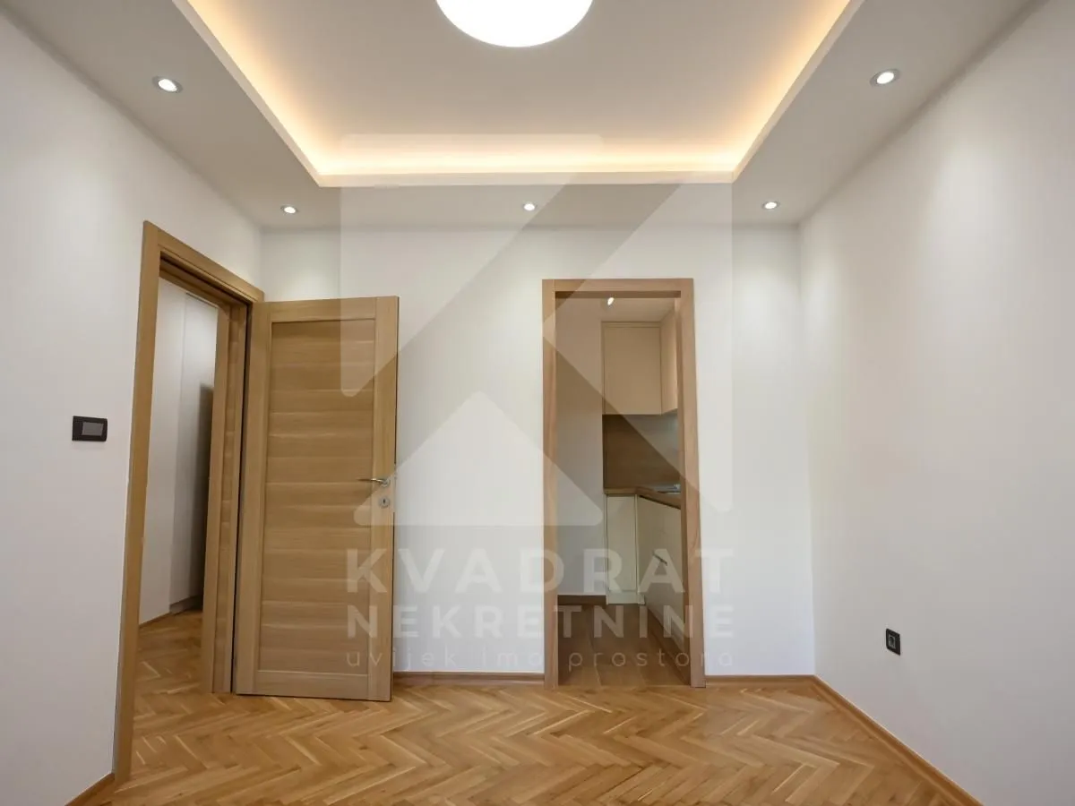 Rent, office space, 106m², Baston, Podgorica