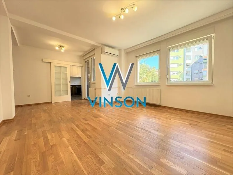 Rent, office space, 55m², Bulevar Oslobodjenja, Novi Sad Sve Podlokacije