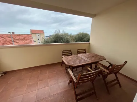 Rent, one bedroom apartment, 41m², Pržno, Budva - image 5