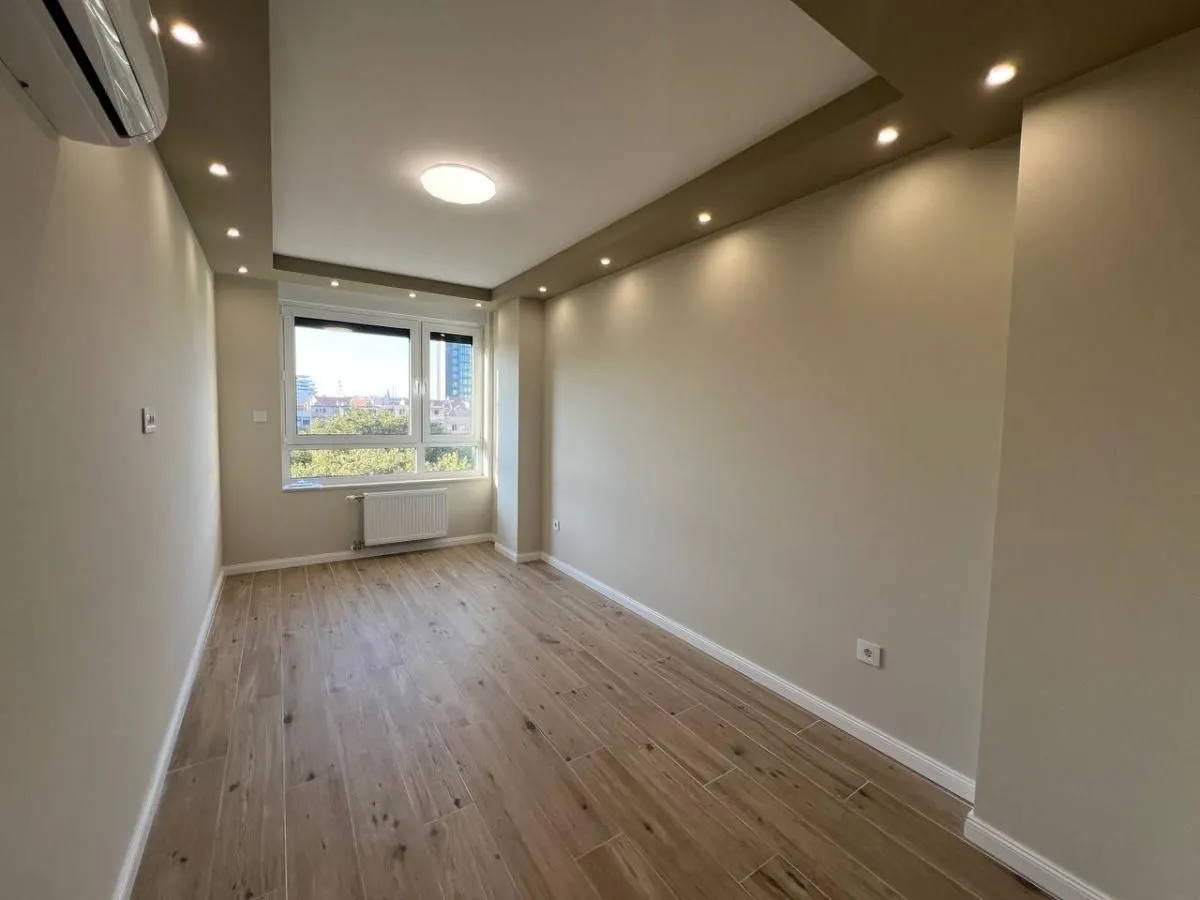Rent, office space, 101m², Novi Sad Sve Podlokacije, Novi Sad