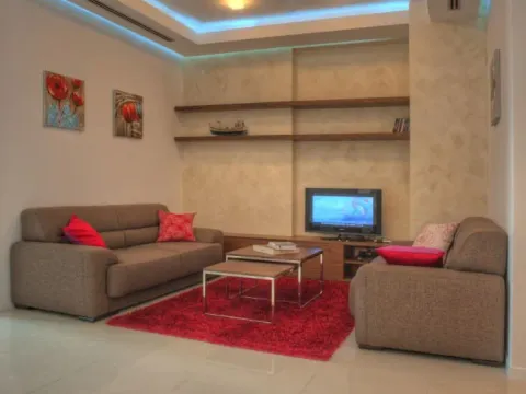 Prodaja, dvosoban stan, 95m², Budva, Crna Gora - image 5