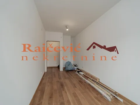 Sale, three bedroom apartment, 92m², Vračar Sve Podlokacije, Beograd - image 13