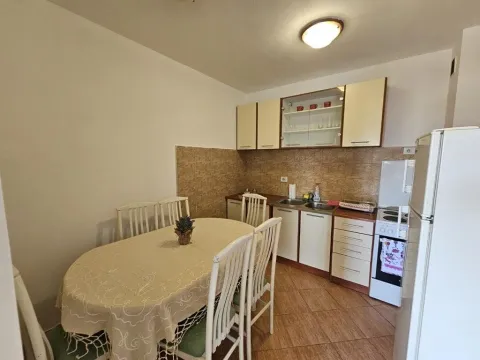 Izdavanje, jednosoban stan, 43m², City Kvart, Podgorica - image 3