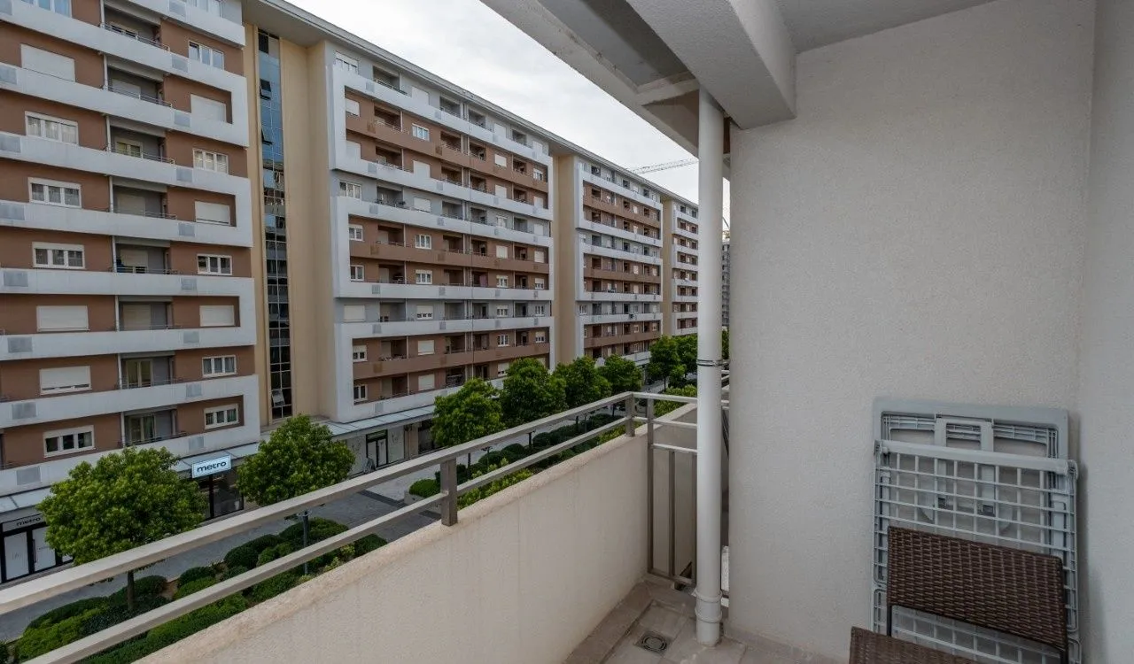 Prodaja, jednosoban stan, 70m², Central Point, Podgorica