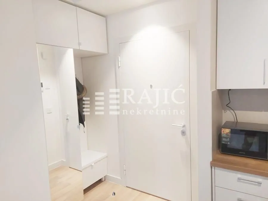 Rent, two bedroom apartment, 59m², Savski Venac, Beograd