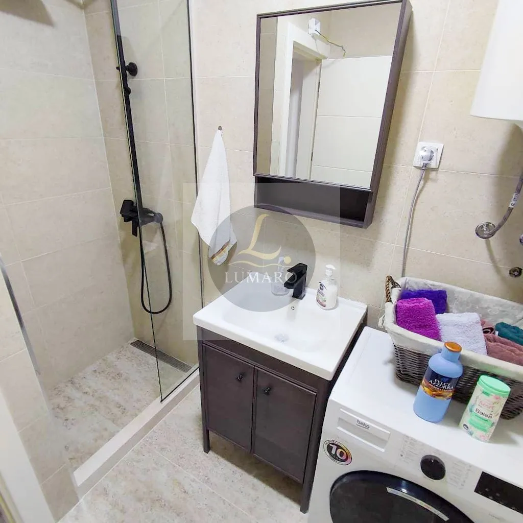 Prodaja, jednosoban stan, 41m², Centar, Bar