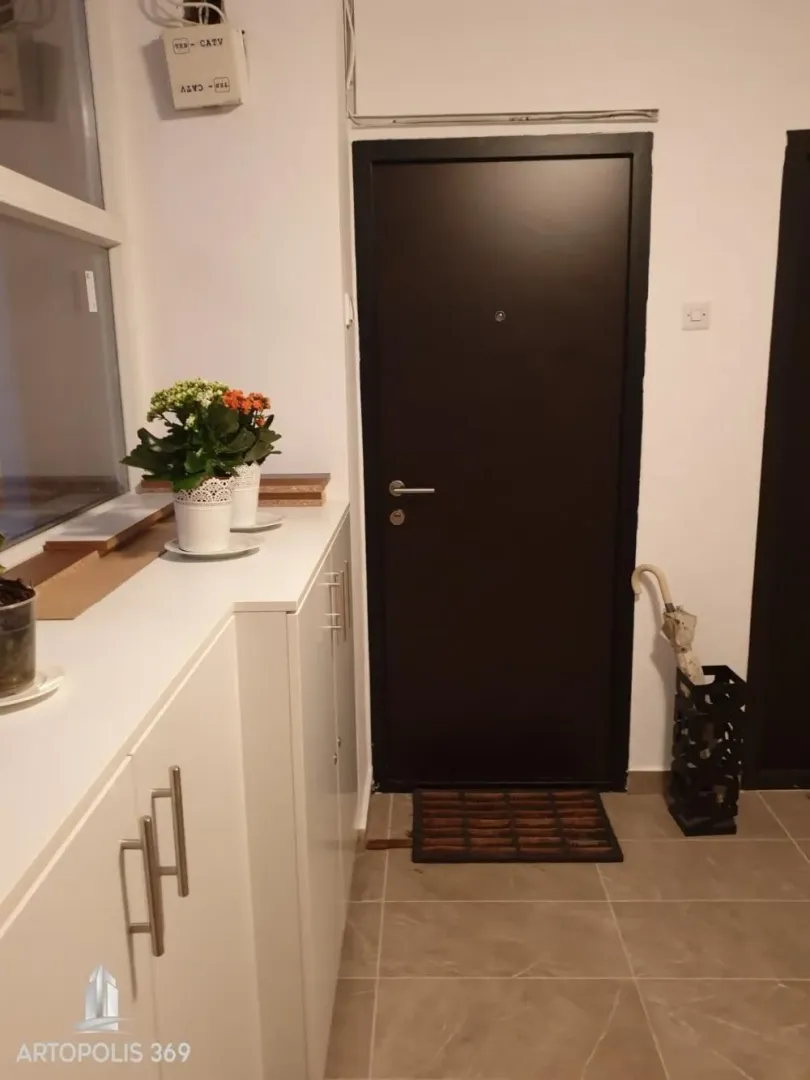 Prodaja, dvosoban stan, 73m², Novi Beograd Blok 29, Novi Beograd Sve Podlokacije