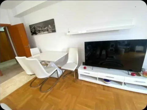 Izdavanje, dvosoban stan, 70m², Rozino, Budva - image 7