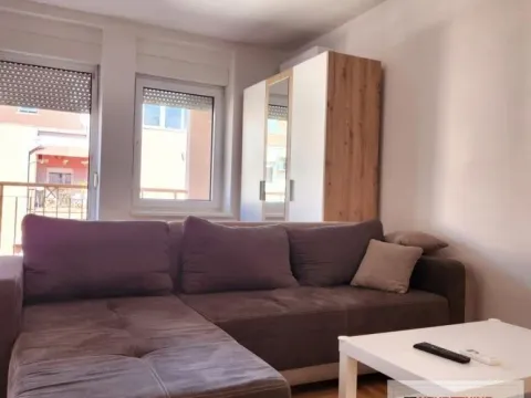 Izdavanje, jednosoban stan, 56m², Grbavica, Novi Sad Sve Podlokacije - image 2