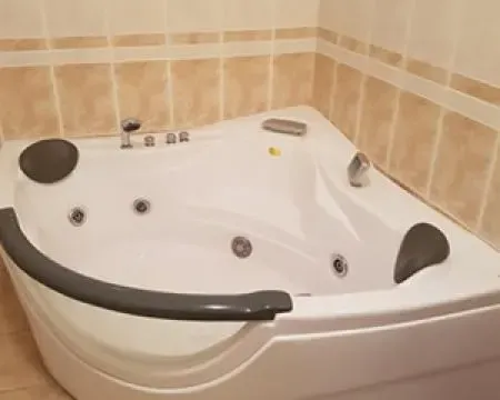 Izdavanje, kuća, 310m², Savski Venac, Beograd - image 15