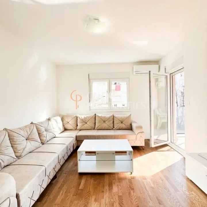 Rent, apartment, 45m², Stari Aerodrom, Podgorica