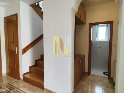 Izdavanje, kuća, 220m², Veternik, Novi Sad Sve Podlokacije - image 36