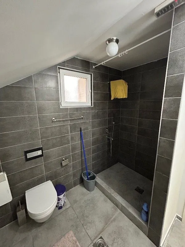 Sale, three bedroom apartment, 64m², Zvezdara Sve Podlokacije, Beograd