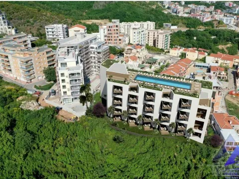 Prodaja, jednosoban stan, 53m², Bečići, Budva