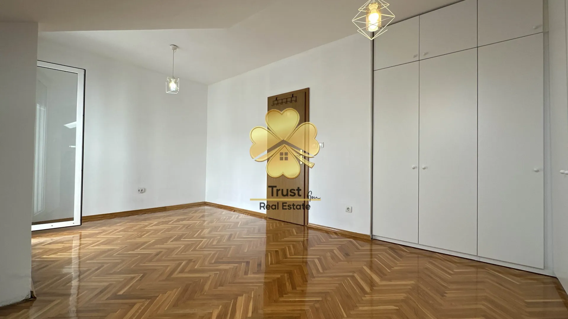 Rent, three bedroom apartment, 126m², City Kej, Podgorica