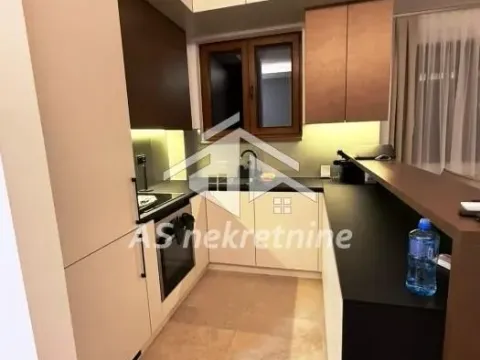 Izdavanje, trosoban stan, 73m², Đeram Pijaca, Beograd - image 7