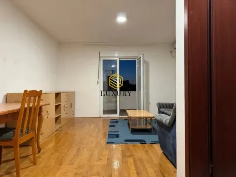 Rent, studio apartment, 35m², Zagorič, Podgorica - image 6