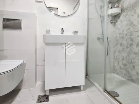 Izdavanje, jednosoban stan, 49m², Central Point, Podgorica - image 9