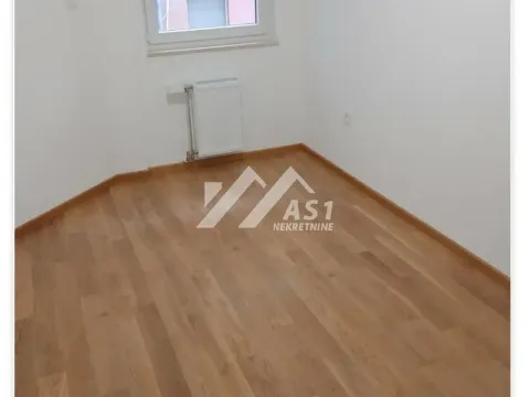 Izdavanje, trosoban stan, 42m², Detelinara, Novi Sad Sve Podlokacije - image 7