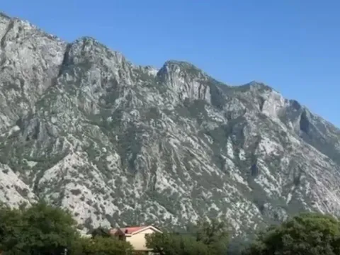 Sale, two bedroom apartment, 41m², Orahovac, Kotor - image 12