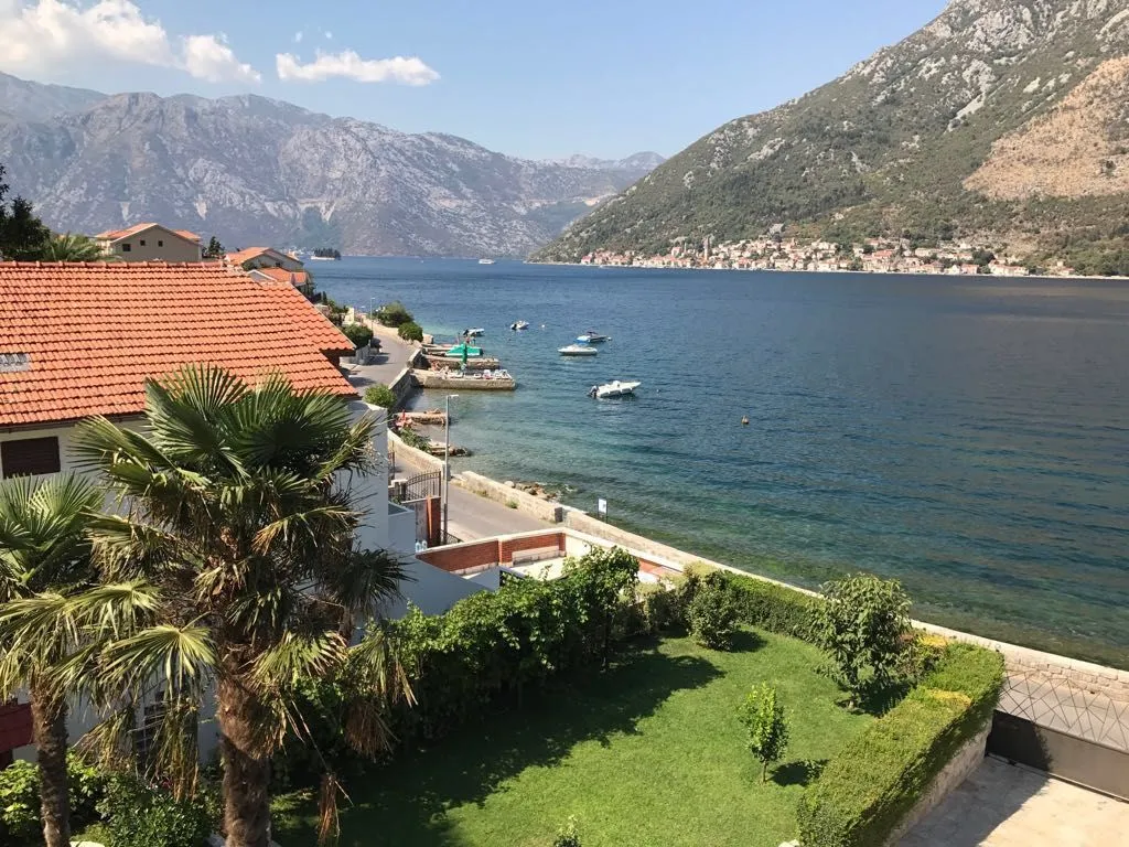 Prodaja, kuća, 280m², Stoliv, Kotor