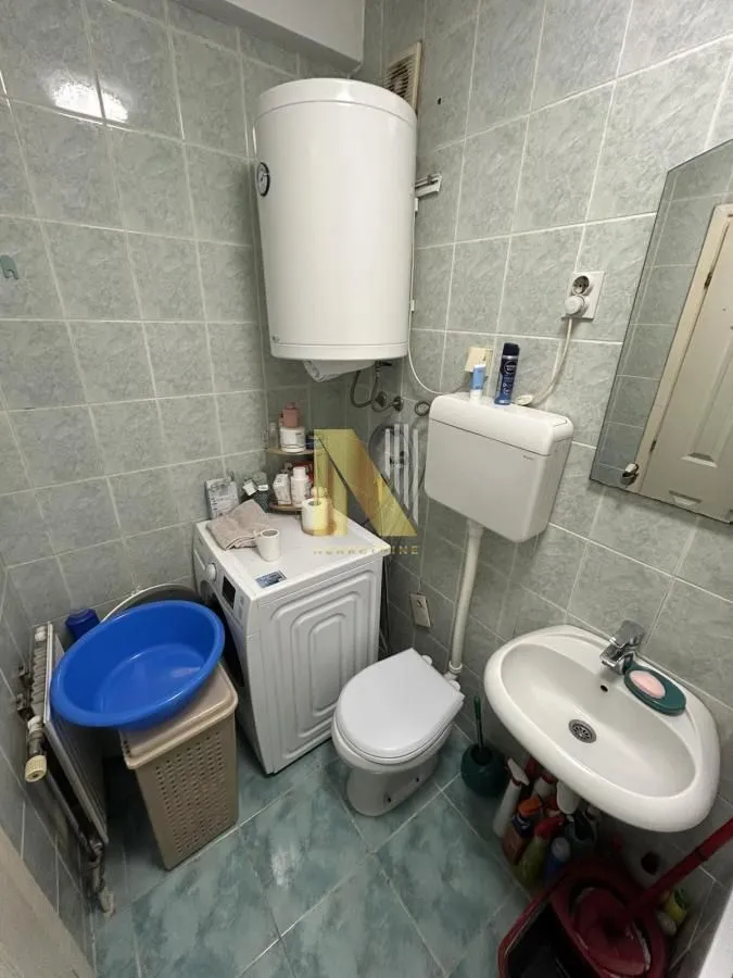 Prodaja, jednosoban stan, 44m², Grbavica, Novi Sad Sve Podlokacije