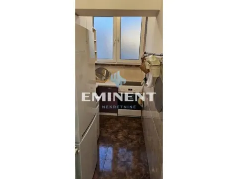 Izdavanje, dvosoban stan, 50m², Slavija, Vračar Sve Podlokacije - image 5