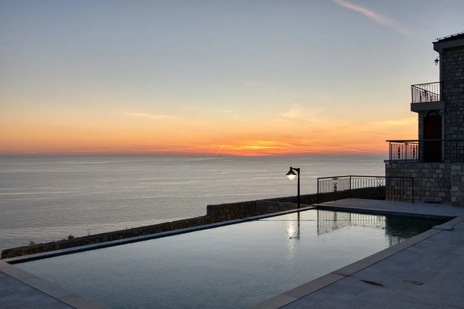 Sale, house, 130m², Reževići, Budva
