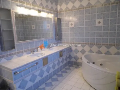 Rent, house, 400m², Voždovac Sve Podlokacije, Beograd - image 29