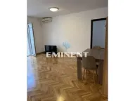 Izdavanje, stan, 80m², Vračar Sve Podlokacije, Beograd - image 2