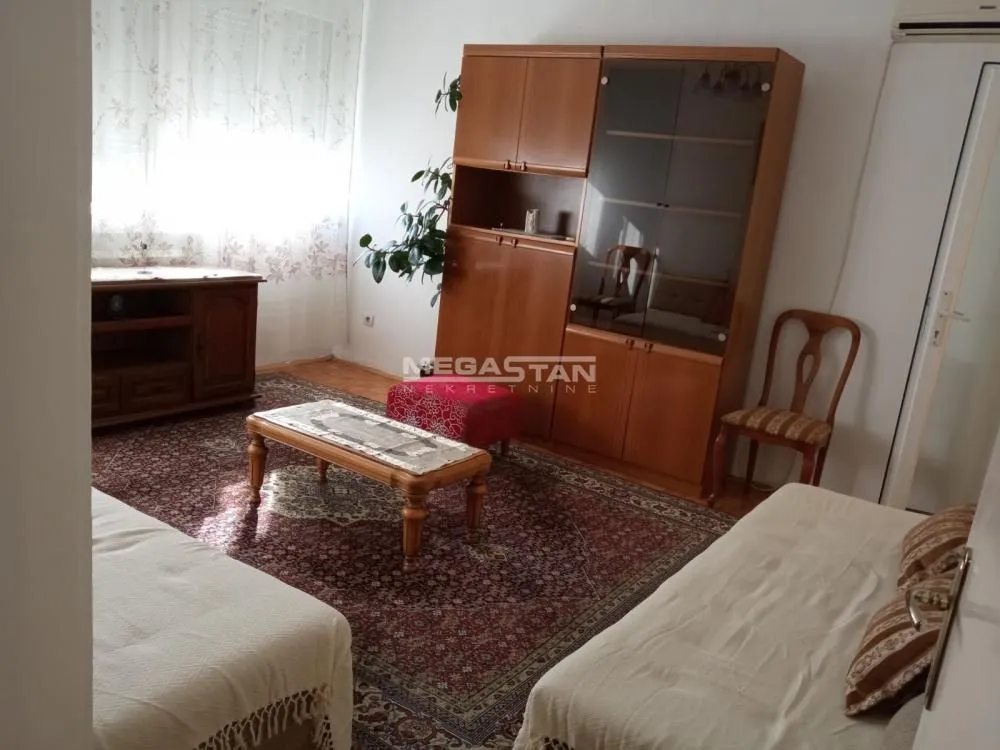 Rent, two bedroom apartment, 57m², Palilula Sve Podlokacije, Beograd