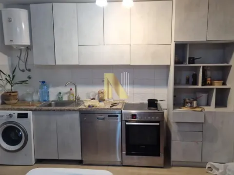 Sale, two bedroom apartment, 45m², Detelinara, Novi Sad Sve Podlokacije - image 3