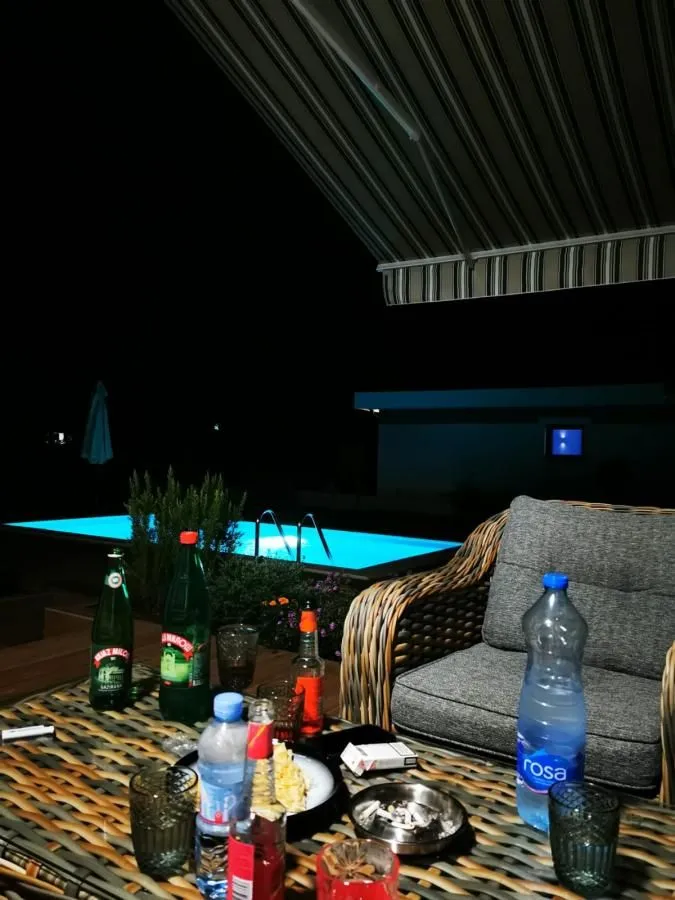 Prodaja, kuća, 80m², Kotor, Crna Gora