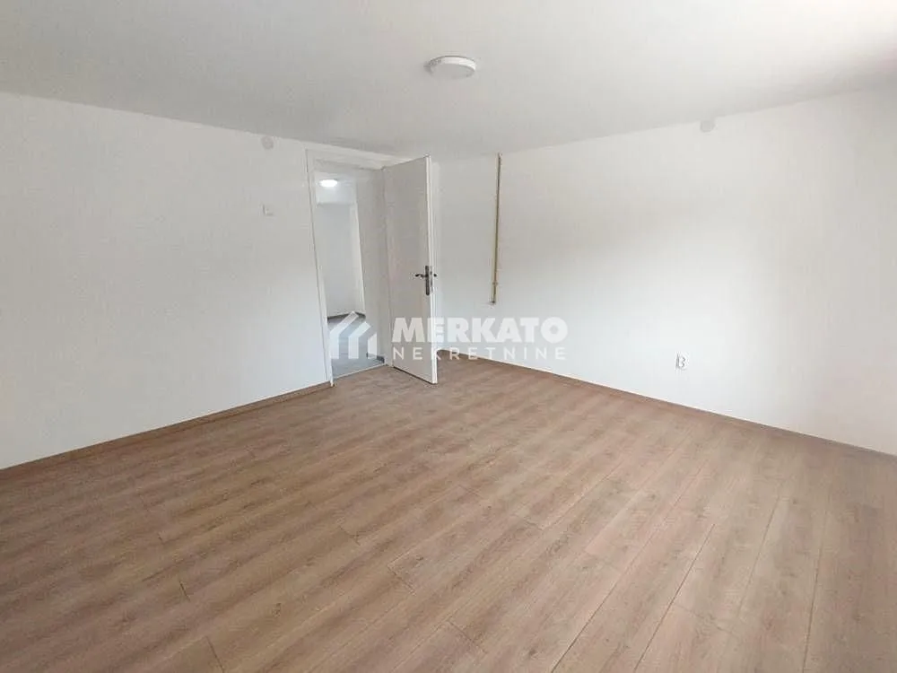 Sale, house, 64m², Mičkei, Zrenjanin